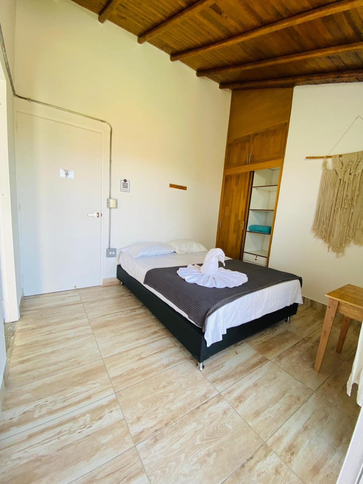 La Madriguera Hotel Guatape Exterior photo